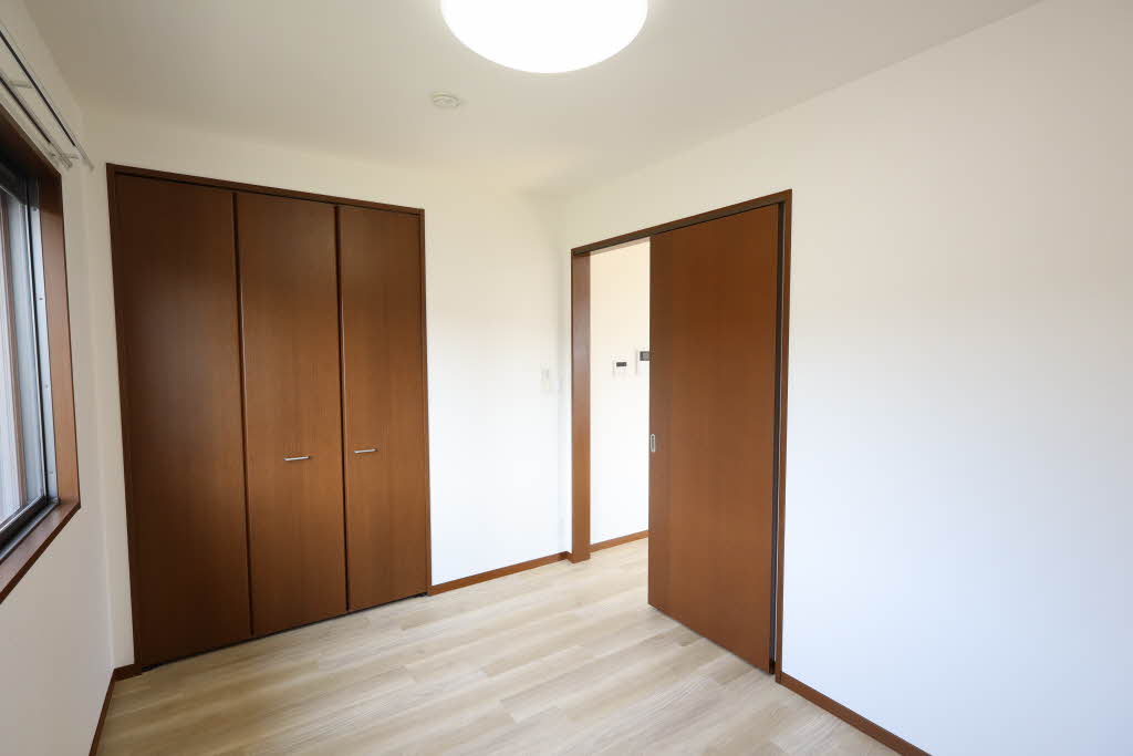 メゾン薫 C202号-7