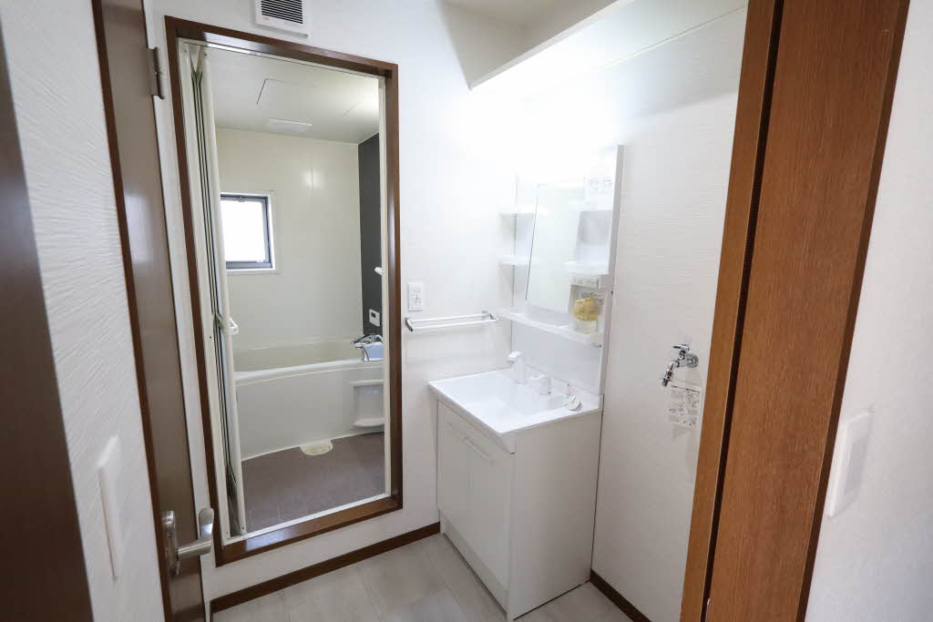 メゾン薫 C202号-14