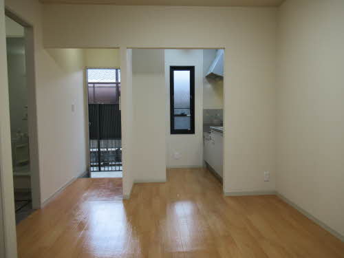 パティオ B102号-4