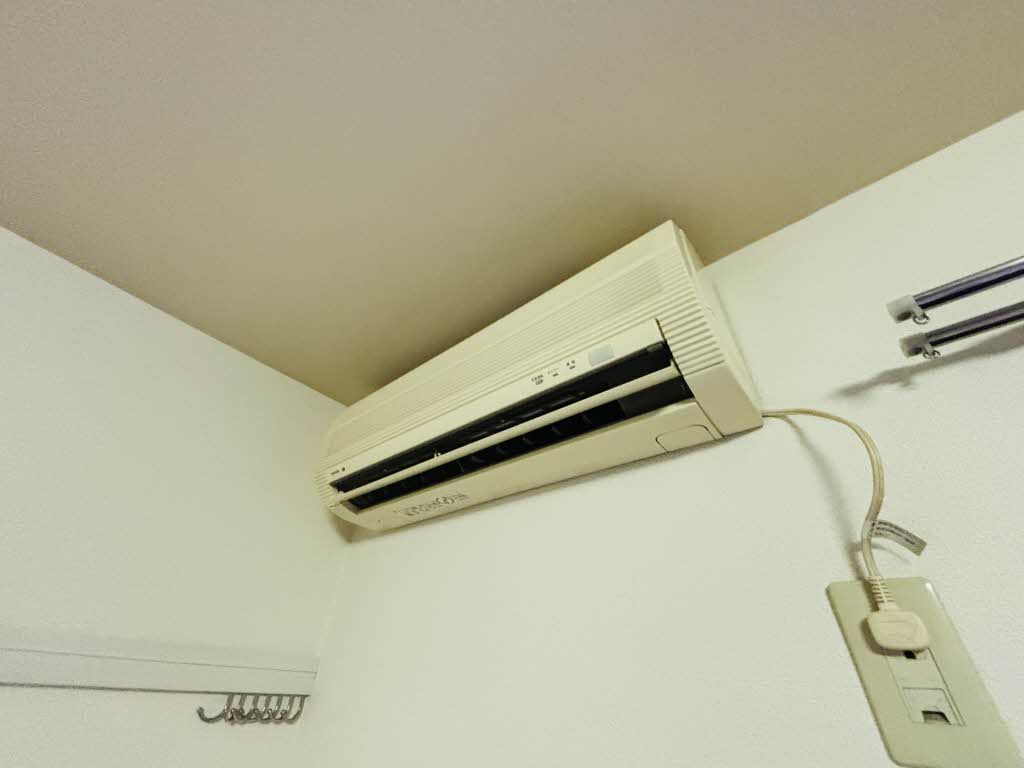 メゾン・ド・ルミエール A101号-15