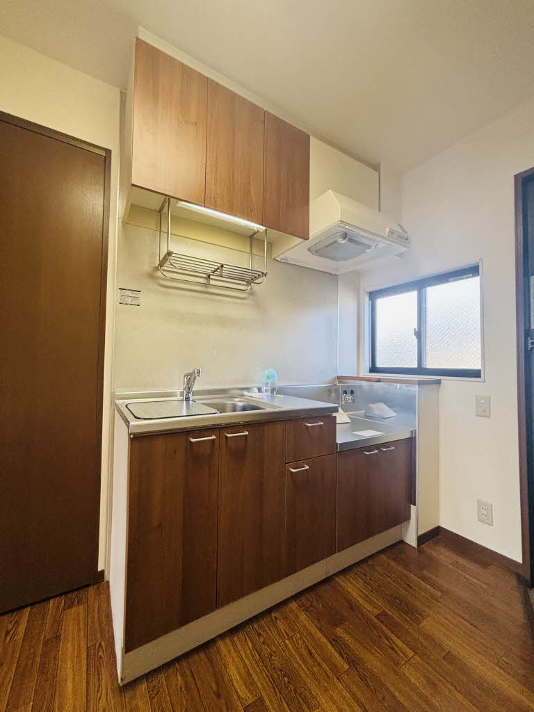 メゾン・ド・ルミエール B202号-7