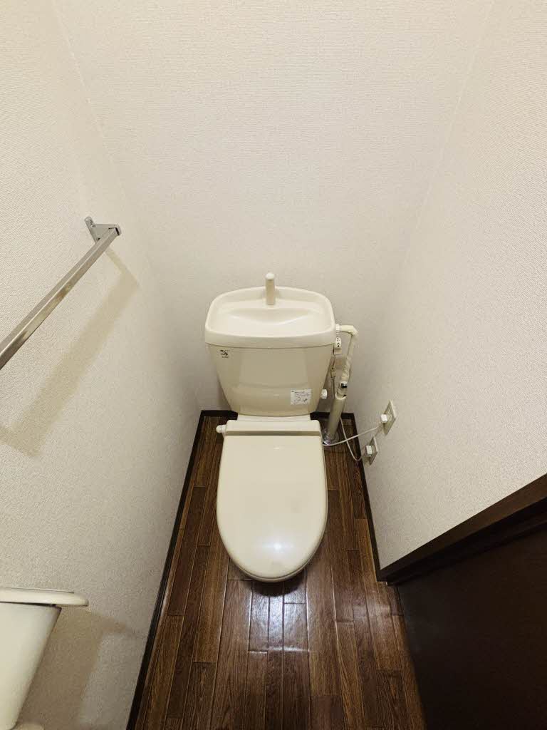 メゾン・ド・ルミエール B203号-12