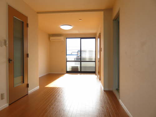 ザミレニアム A201号-2