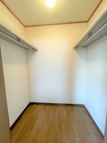 ザミレニアム B102号-8