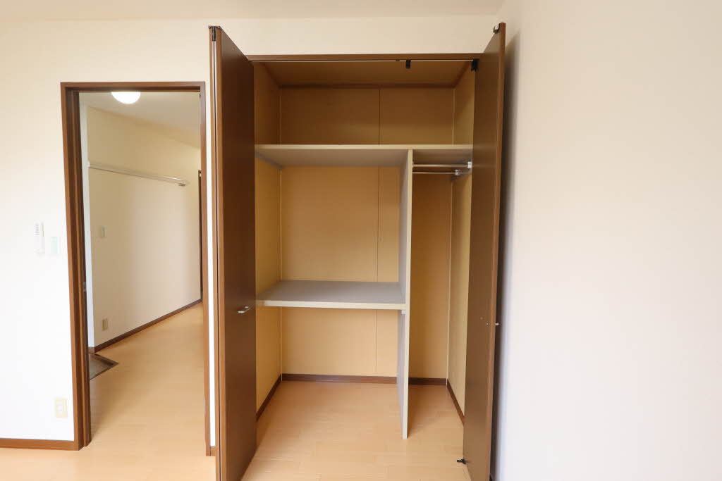 ルミエールリバーⅢ C202号-14