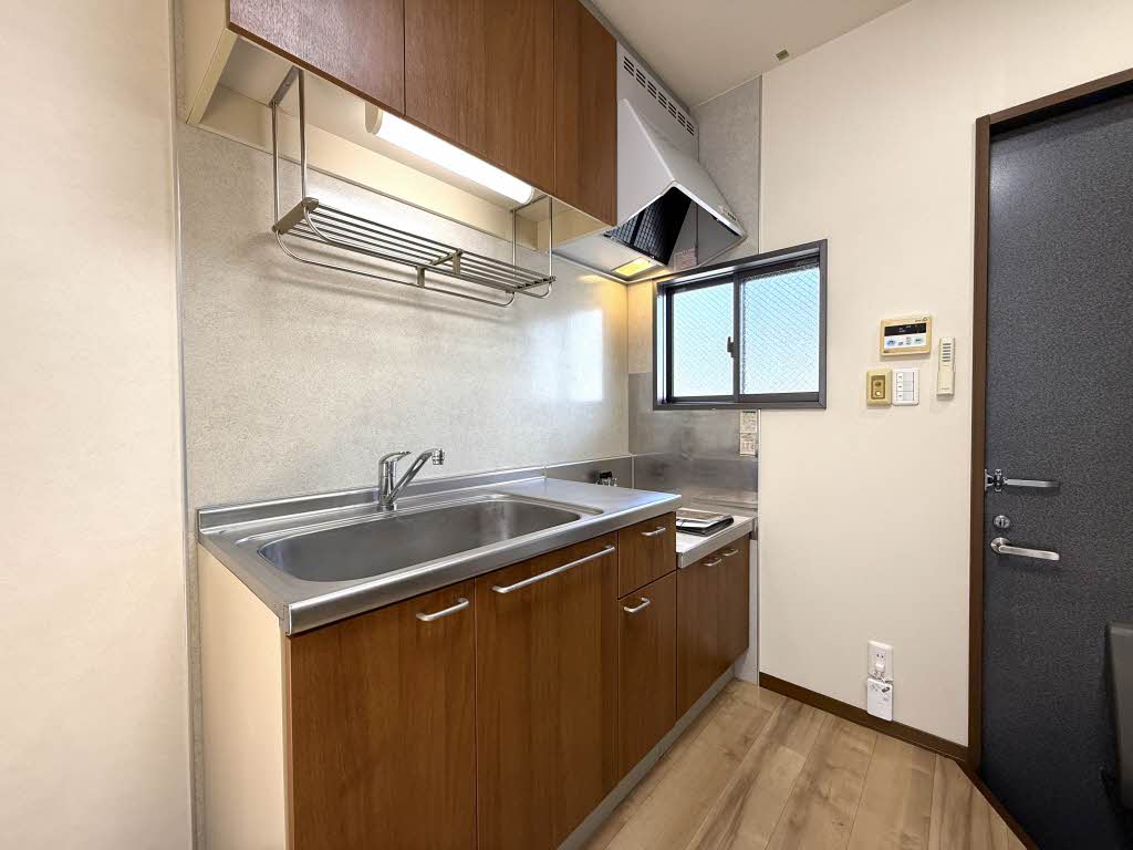 コーポフジヤマ C102号-4