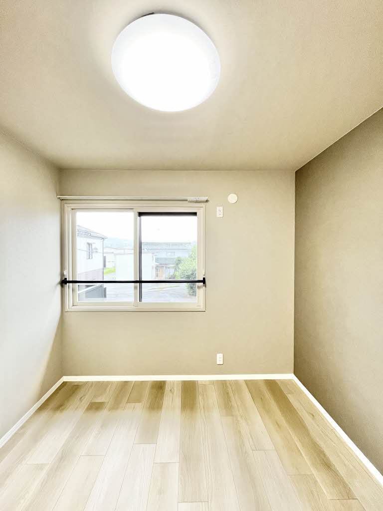 Ｆルミエール A202号-4