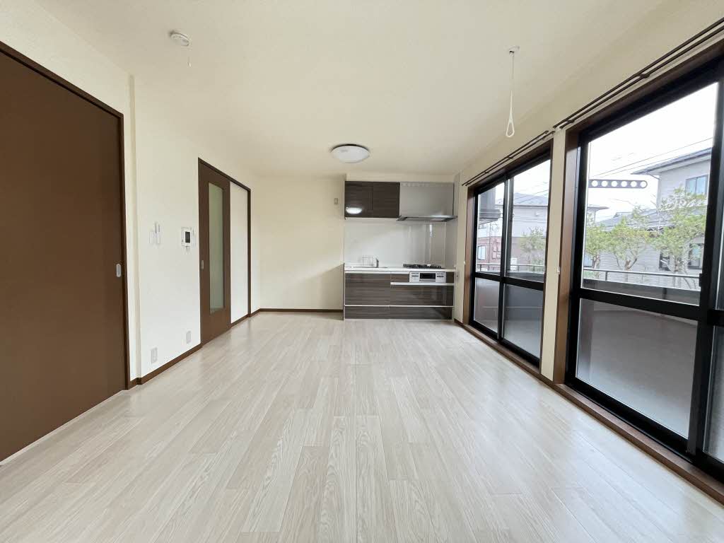 シャーメゾンランブル E101号-3