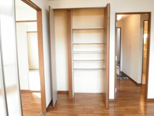 フォーレス安曇野 C101号-9