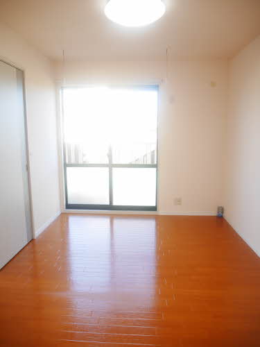 ウィンディー南楠 B101号-3