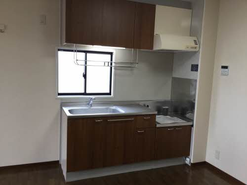 リバーウエスト D203号-3