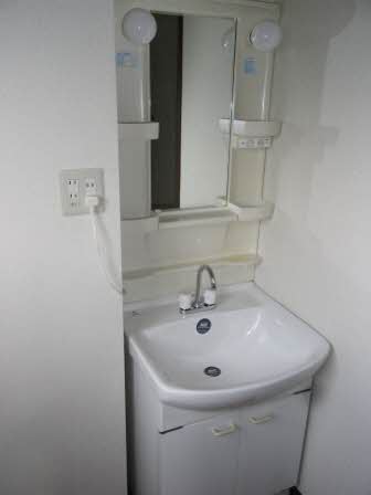 ディアスイースト B102号-4