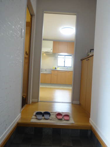 シュライン宮西 B102号-3