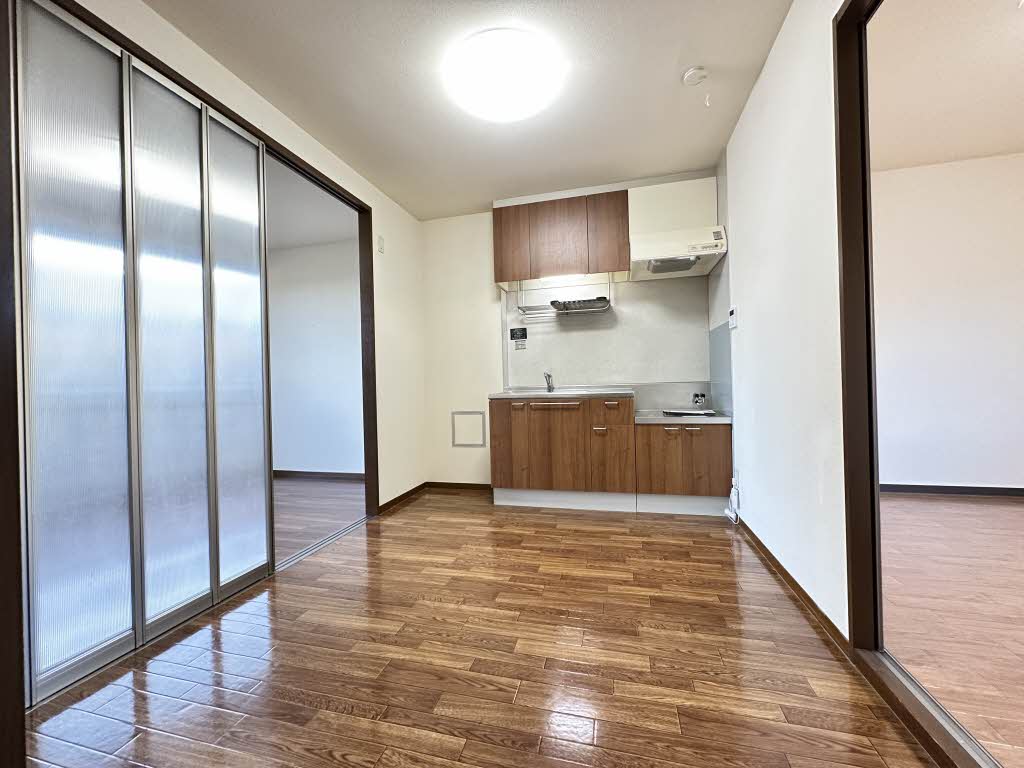 シャーメゾンエテルノ B103号-4