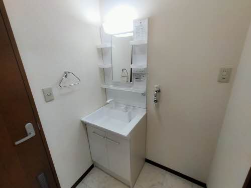 アイリスハイツ 0101号-6