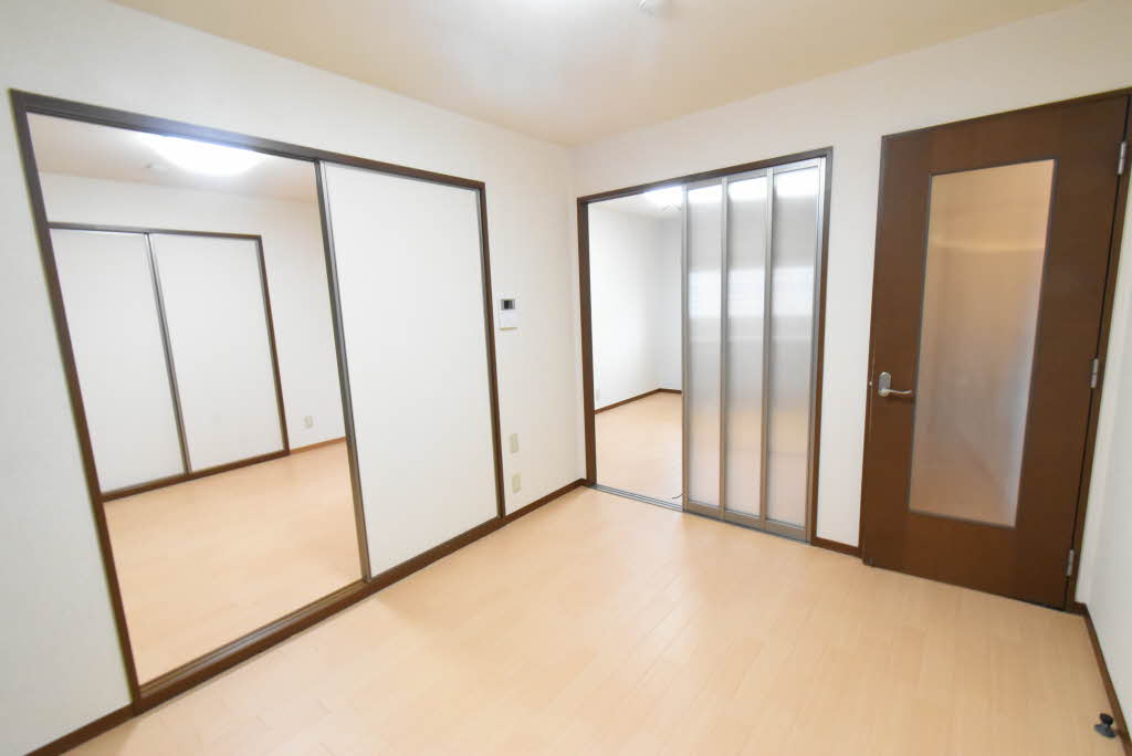 ディアス今枝 B102号-7