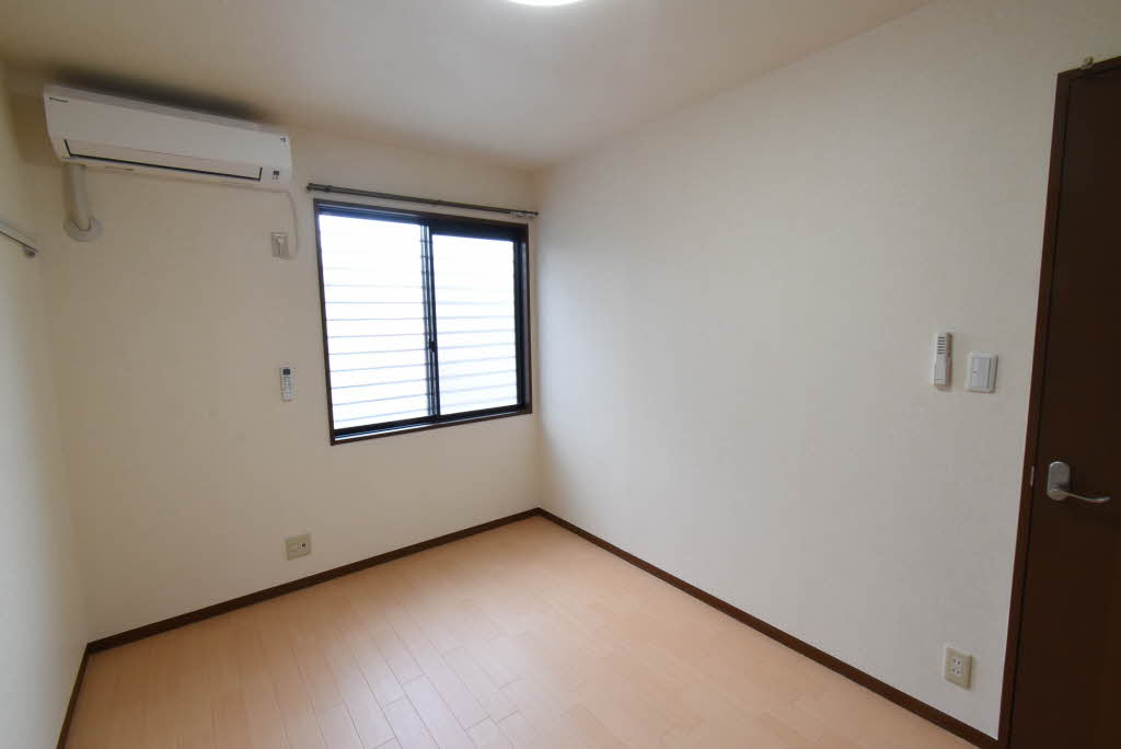 ディアス今枝 B102号-9