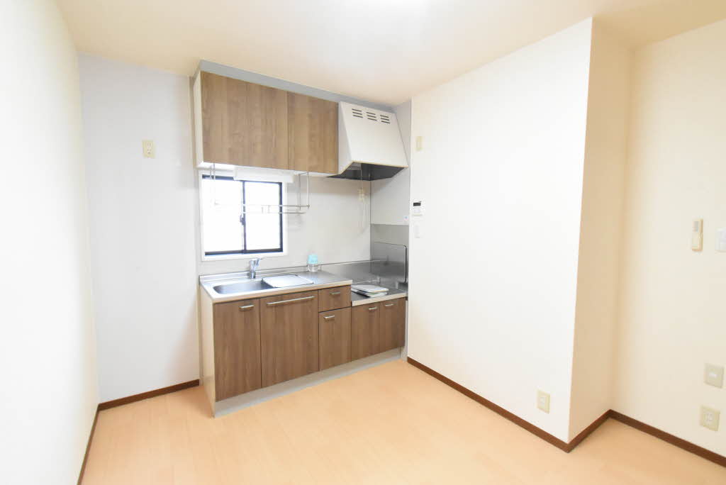 ディアス今枝 B102号-10