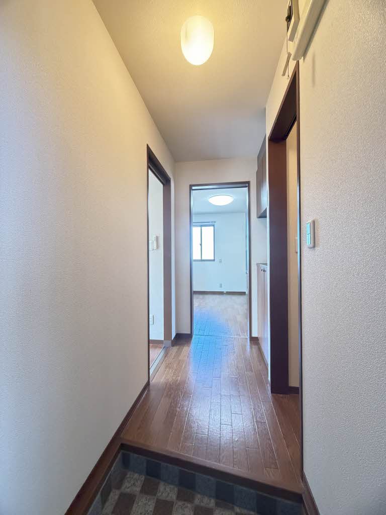 アヴァンセ　弐番館 B102号-2