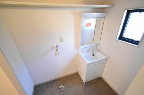 グローリア B102号-10