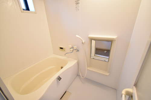 グローリア B102号-11