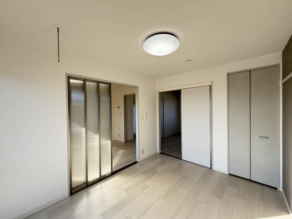 ミレニアム 0102号-2