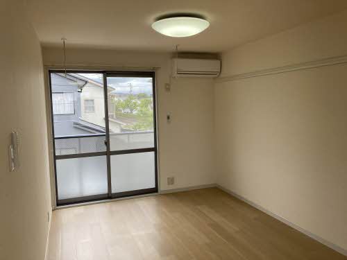 ディアス泉本町 A201号-2