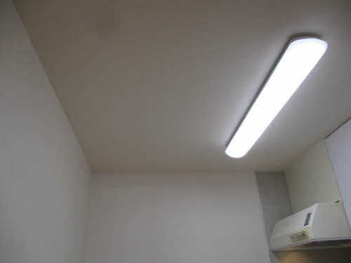 ユニヴェルソ B205号-6