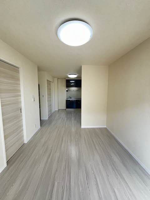 バリュージュ住吉 N102号-2