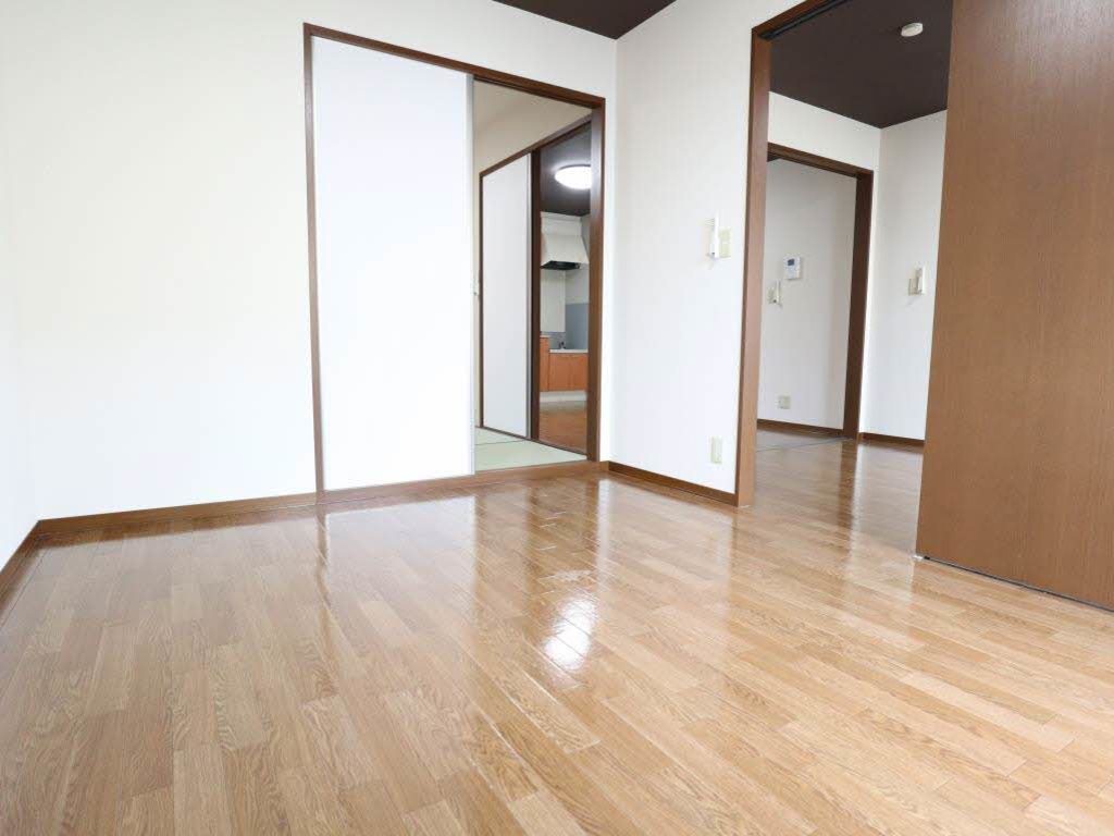 バリュージュ野沢 B201号-5