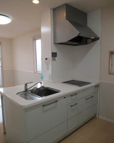 クレセオ・アマノ　ＡＢ B201号-4