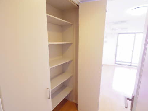 Ｙ’ｓ　ｃｏｕｒｔ 0402号-9