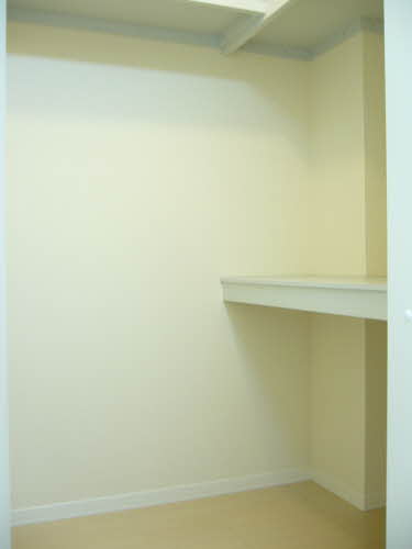 メゾン・ド・リッツ弐番館 B302号-4