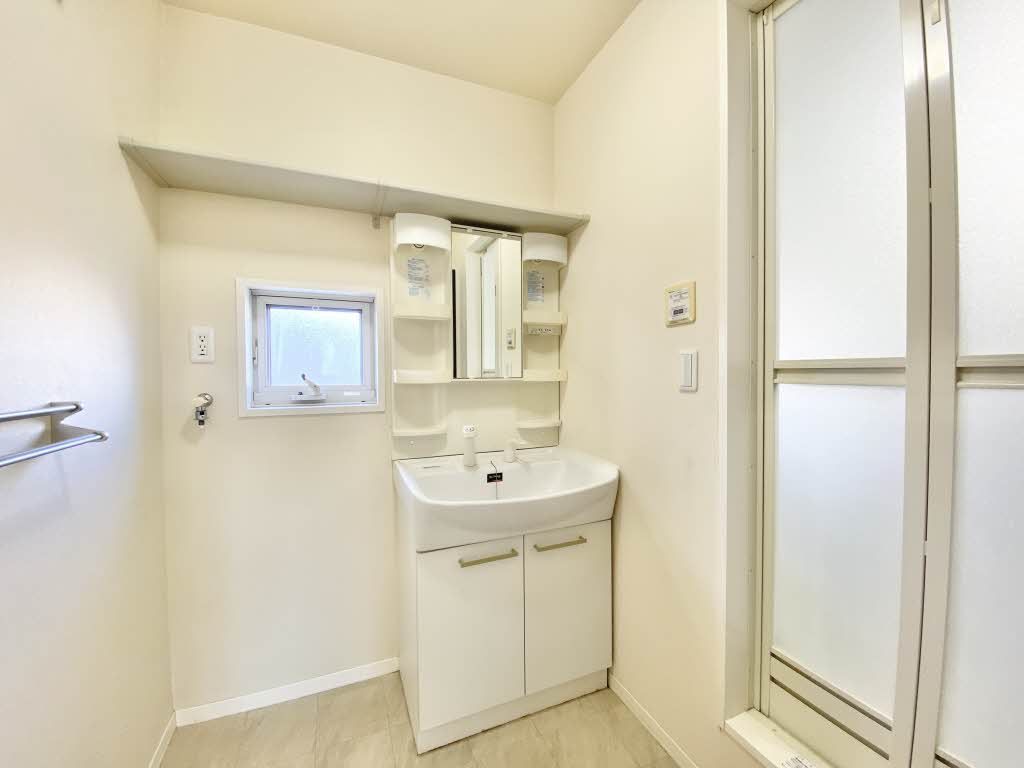 ハックベリー B202号-8