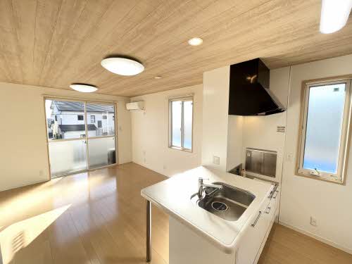 サウスバレー B202号-3