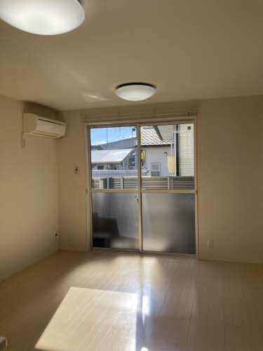 ルーチェ A102号-2