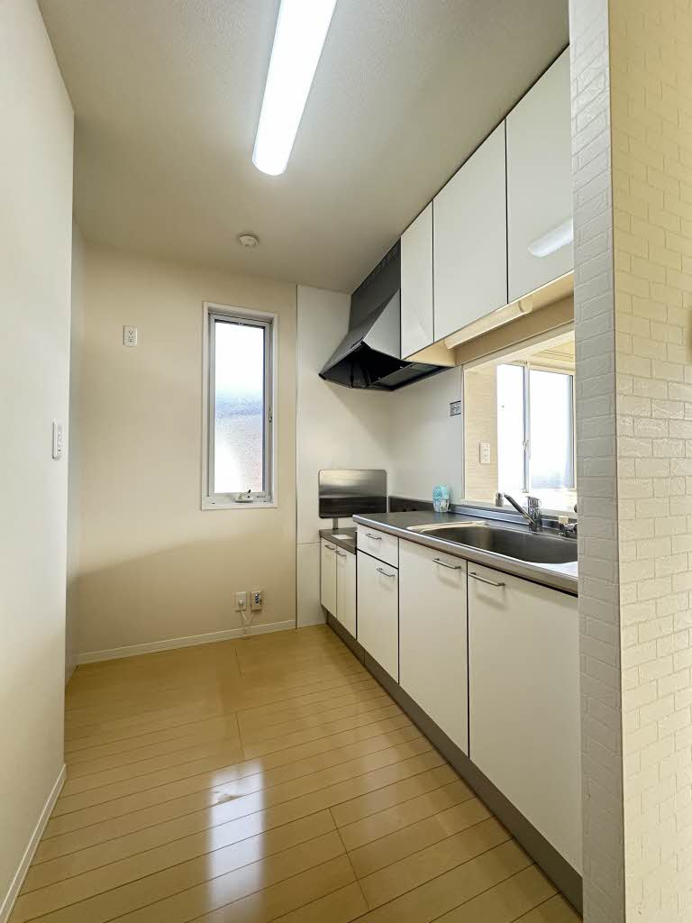 サンライズ富士 C203号-4