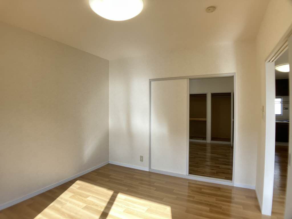 セントフォーレス C102号-6