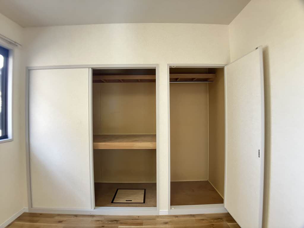 セントフォーレス C102号-8