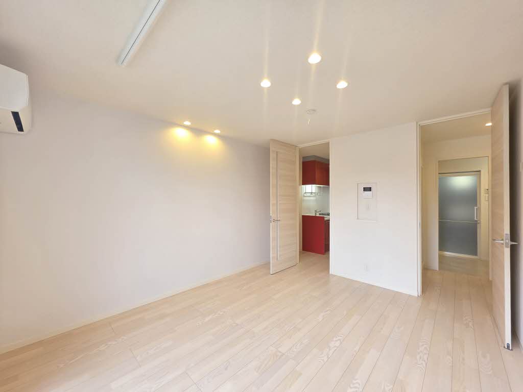 ボンヌ・シャンス参番館 0103号-2