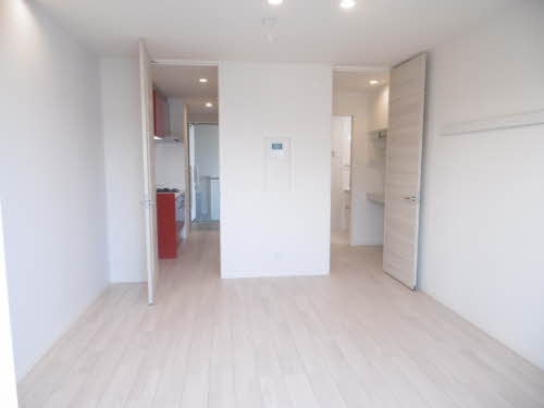 ボンヌ・シャンス参番館 0203号-2