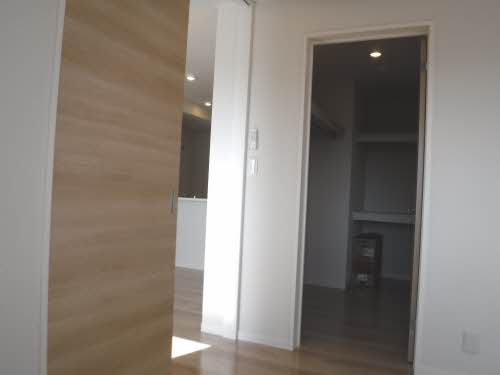 メゾン・ド・プルミエール 0303号-8