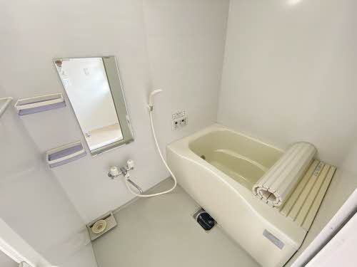 ラプラスゆう W202号-3