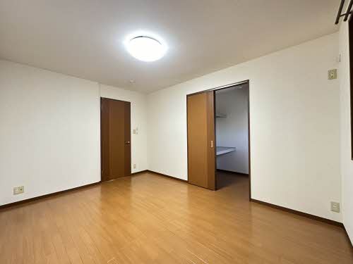 グリーンコート B103号-13