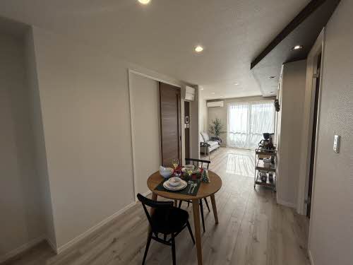 プレヴ・ナンス D110号-12