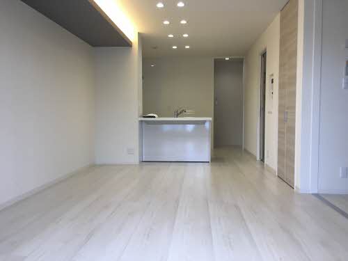 ＬＩＢＥＲＴＹ新宿 0201号-2