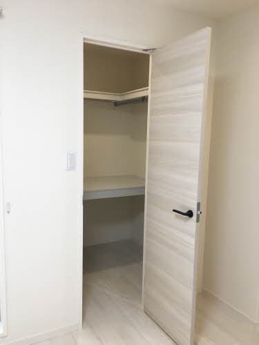 ＬＩＢＥＲＴＹ新宿 0201号-13