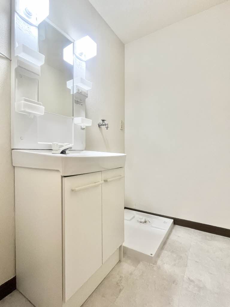 フレグランスＴＳＵＣＨＩＹＡ B103号-7