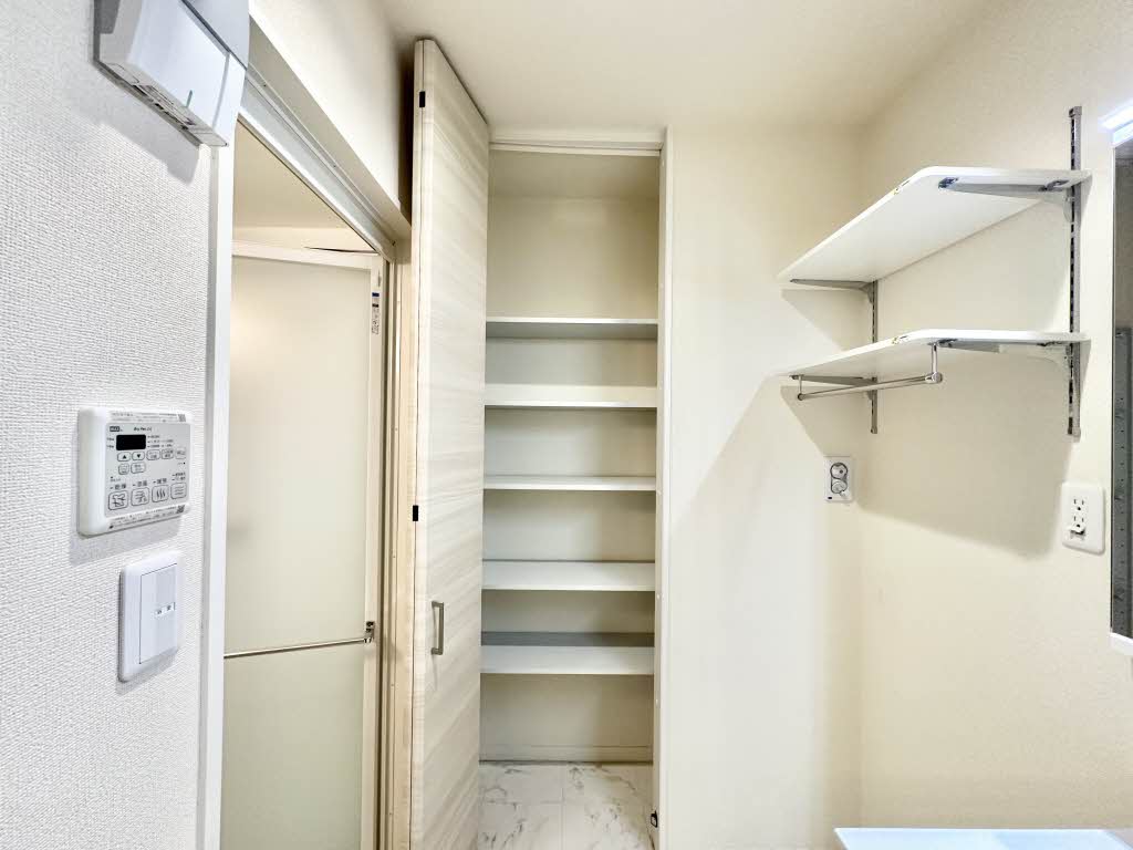 シャーメゾンガーデンズ　ロウクワット 0101号-13