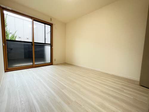 ラ・ムールＫ E101号-6